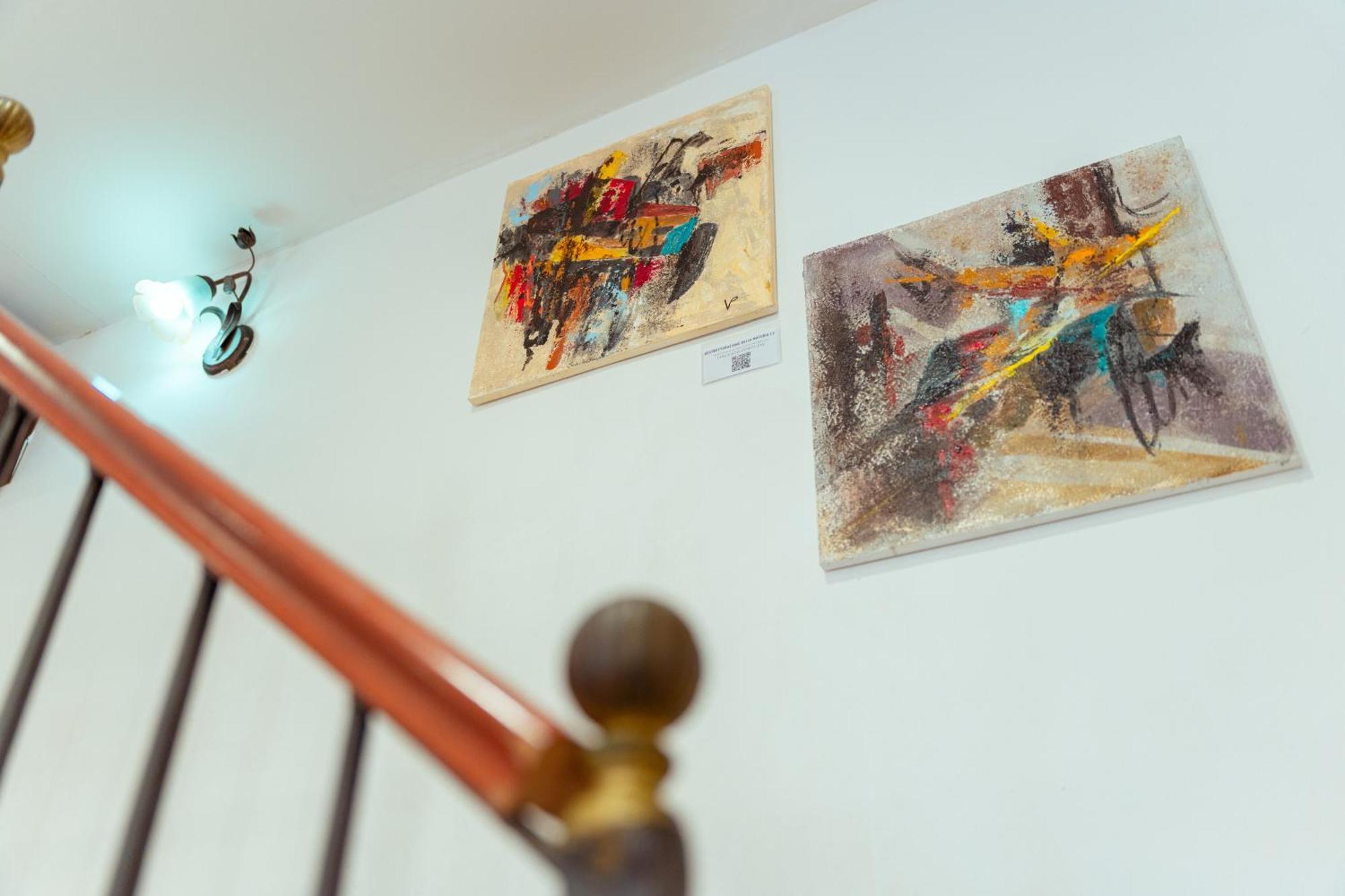 הוילה קטאניה Monserrato House מראה חיצוני תמונה